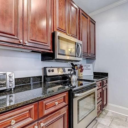 Historic Savannah Gold Private Condo With Pool - 2Bed, 1&Half Bath, Sleeps 6, 1St Floor, 15 Min Walk To Historic Savannah Center And All Attractions Exterior foto