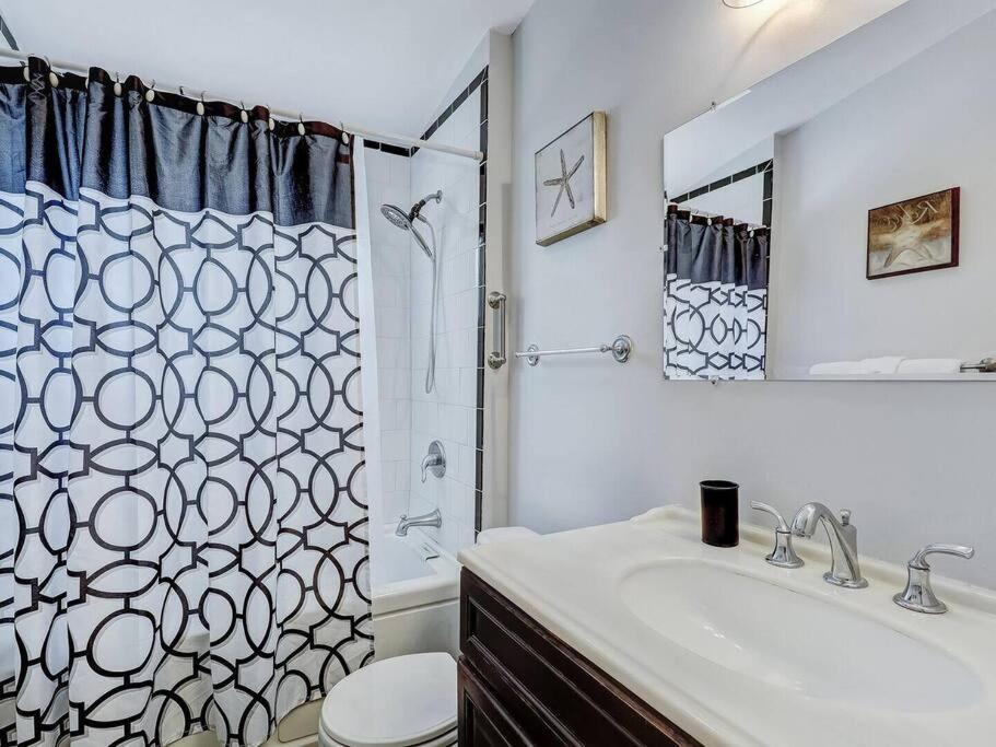 Historic Savannah Gold Private Condo With Pool - 2Bed, 1&Half Bath, Sleeps 6, 1St Floor, 15 Min Walk To Historic Savannah Center And All Attractions Exterior foto